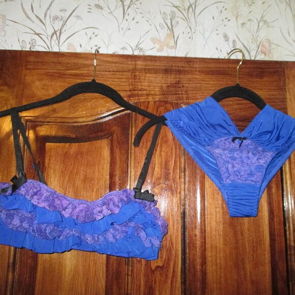 Rhonda Shear Set - Picture 2 of 8